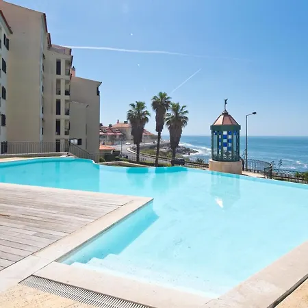 Sea Front Family * Parede