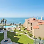 Sea Front Family Пареде