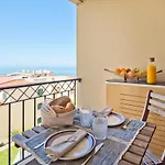 Sea Front Family Apartment