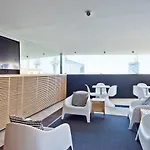 Апартаменты Sea Front Family Пареде