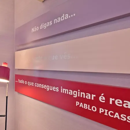 Sea Front Family Parede