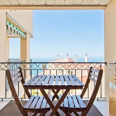 Sea Front Family Appartement *