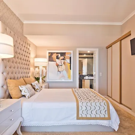 Sea Front Family Appartement *